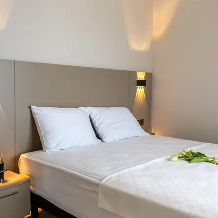 Apartment Er *
